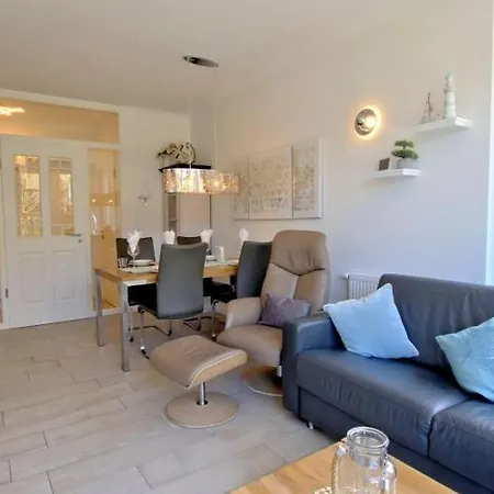 Strandperle; Idyllisch Gelegen Mit Terrasse Und Garten, Fuer 4 Personen Apartament