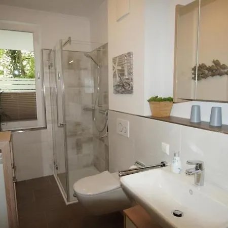Strandperle; Idyllisch Gelegen Mit Terrasse Und Garten, Für 4 Personen Apartment Wangerooge